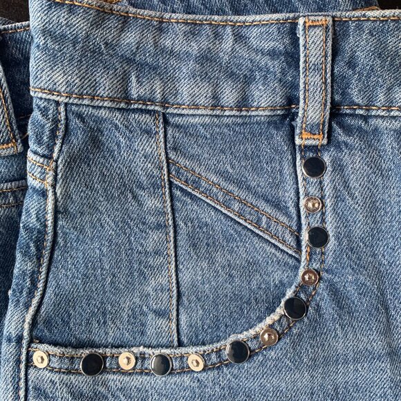 Liu Jo medium blue studded size 28 ladies denim jeans - Picture 2 of 4